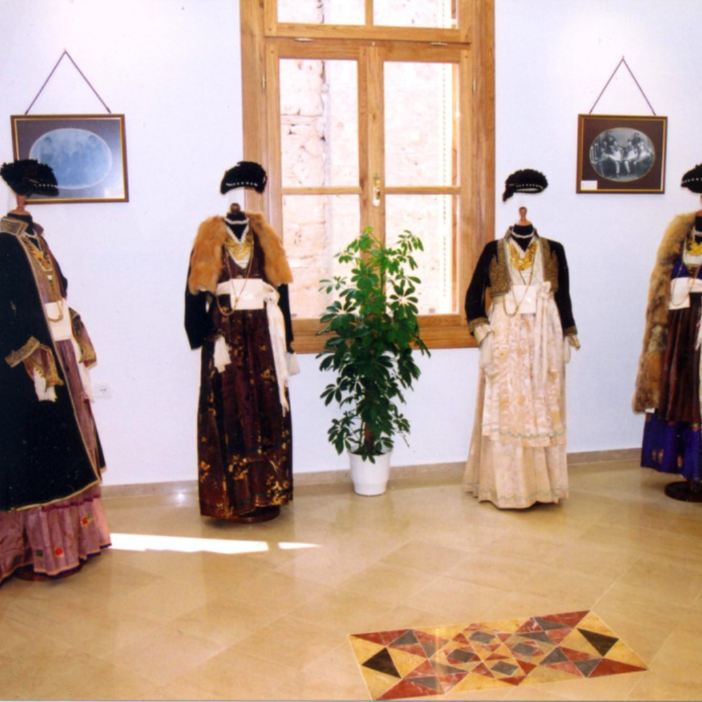 Ανώνυμο σχέδιο (16)